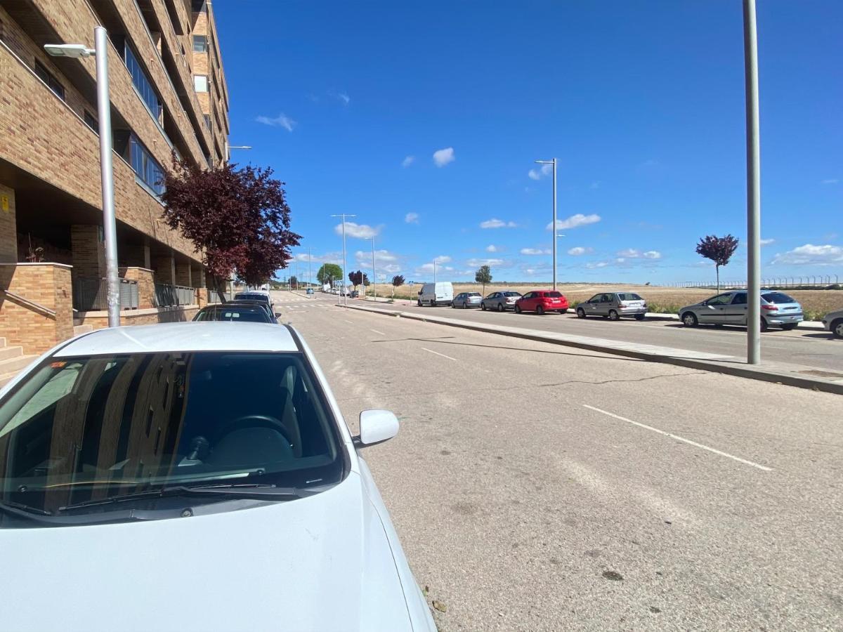 Aires De Toledo-Parque Warner Y Madrid En Familia Διαμέρισμα Εξωτερικό φωτογραφία
